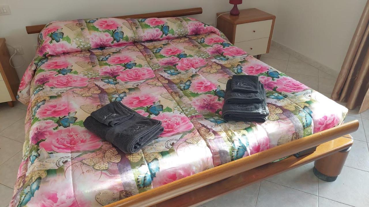 Casa Giorgia Cagliari Camera Εξωτερικό φωτογραφία